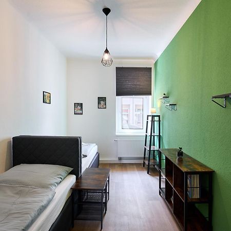 Sali-Homes Boarding Haus Monteur-Wohnungen Balkon Vollkueche Autobahnaehe Markranstädt Екстериор снимка